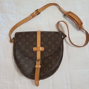 Louis Vuitton Vintage Chantilly GM Crossbody Bag